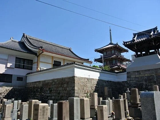 大阪市中央区 圓妙寺 のうこつぼ