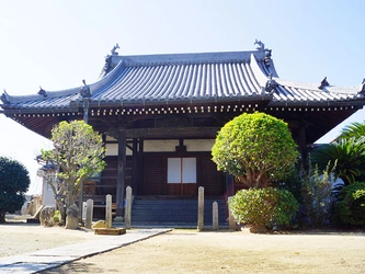 宗教不問の寺院墓地