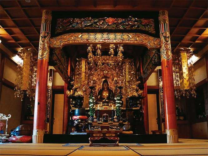 重願寺墓地 