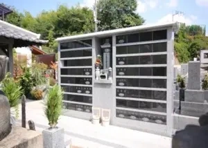 屋外納骨堂