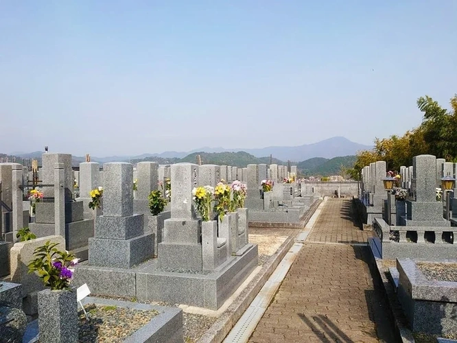 西賀茂霊苑