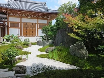 「花園」駅から徒歩8分