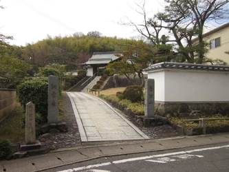 アクセスしやすい寺院墓地