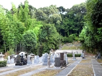 在来仏教の寺院墓地