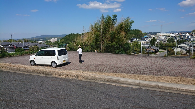 西山霊園 駐車場の写真