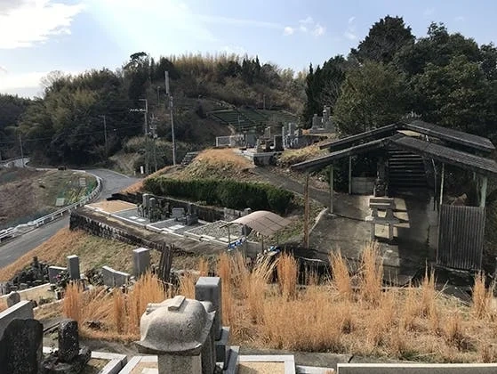 木津川市 神童子墓地