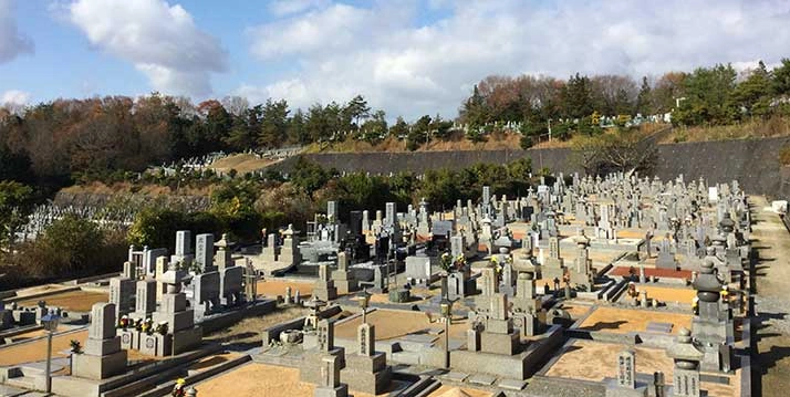 それ以外の兵庫県の市 城ケ丘墓地公園