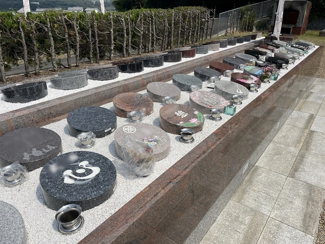 神戸市西区 養田霊園 樹木葬スタイル「想華壇」