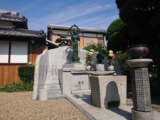 神戸市西区 寶珠寺 樹木葬スタイル「想華壇」