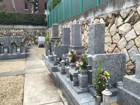 神戸市 光明寺境内墓地