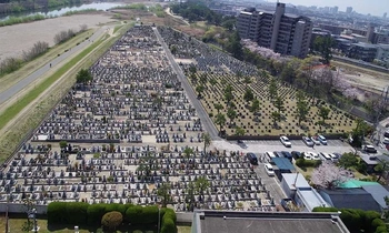 西宮市にある民営霊園