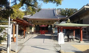 西宮市にある寺院墓地