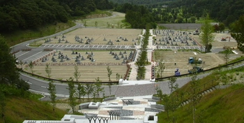 緑豊かで心落ち着く宝塚市の霊園