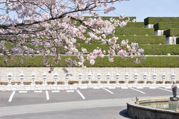 西神大久保メモリアルパーク霊園 駐車場の写真