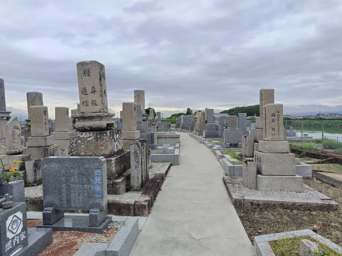 西方寺　良福寺奥院墓地 