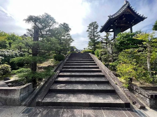 大和郡山市 永慶寺墓地