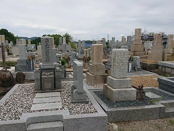 奈良県の全ての市 穴虫二上共同墓地