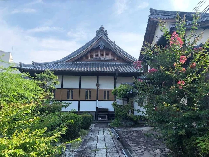 野洲市 西方寺 のうこつぼ