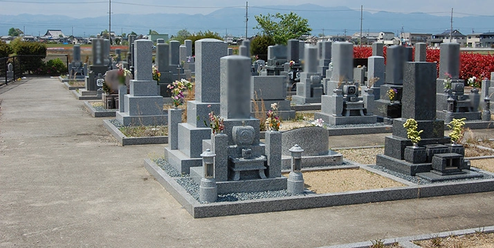野洲市 石田共同墓地