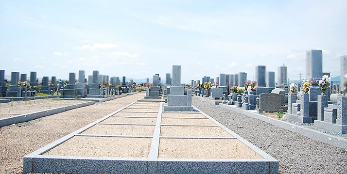 矢島墓地 園内風景