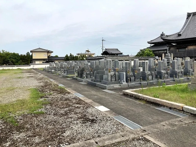 野洲市 錦織寺墓苑