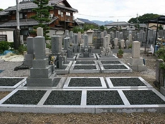 在来仏教の寺院墓地