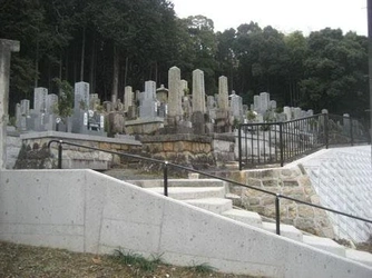 浄土真宗本願寺派の寺院墓地