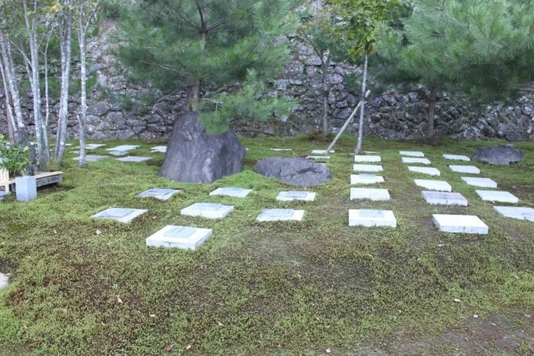 清蔵寺霊園 