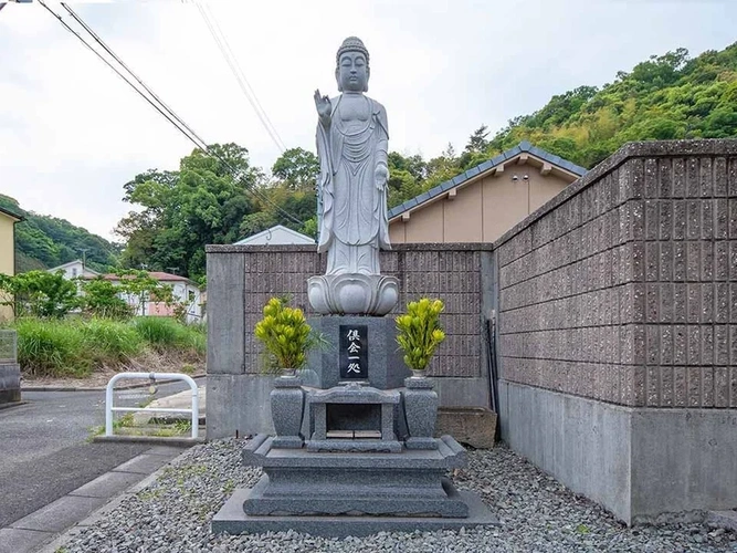 真乗寺霊園 