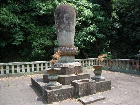 海南市 長保寺霊園