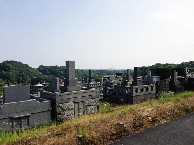 それ以外の福岡県の市 大牟田市営 櫟野墓園