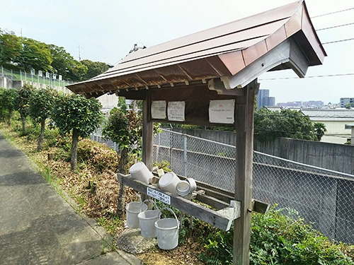 北九州市立 浅川霊園 水汲み場の写真