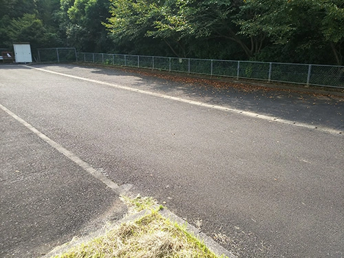 築上町営 やすらぎの丘霊園 駐車場の写真