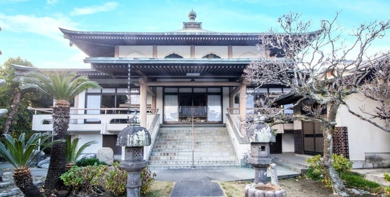 報恩寺 永代供養墓・樹木葬 本堂