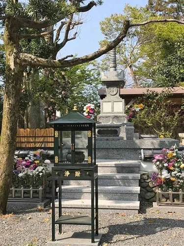 新義真言宗 大本山 誕生院 樹木葬永代供養墓 