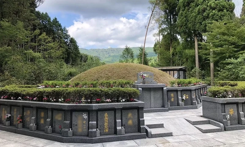  浄徳寺 シャクナゲ御廟