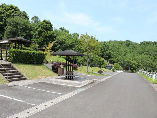 やすらぎ霊園 竹中墓地 駐車場の写真