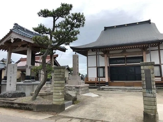 真宗大谷派の寺院墓地