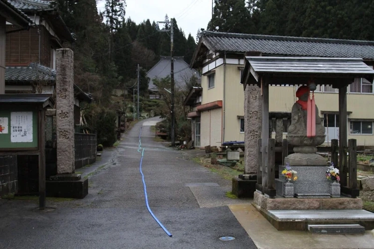 岩松院 永代供養墓 