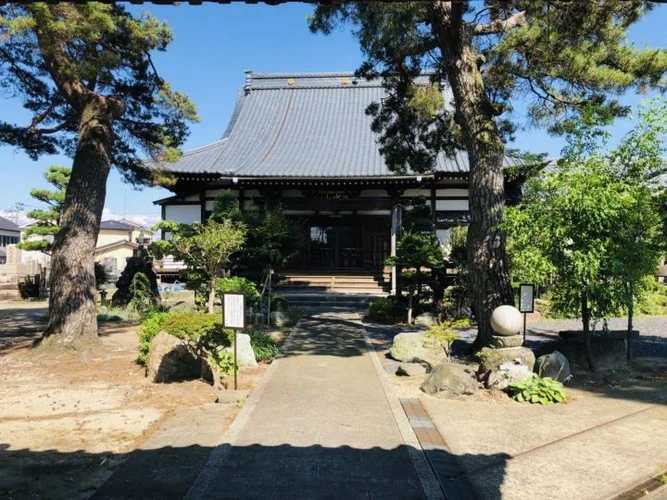 新発田市 本福寺 のうこつぼ