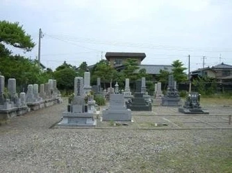 在来仏教の寺院墓地