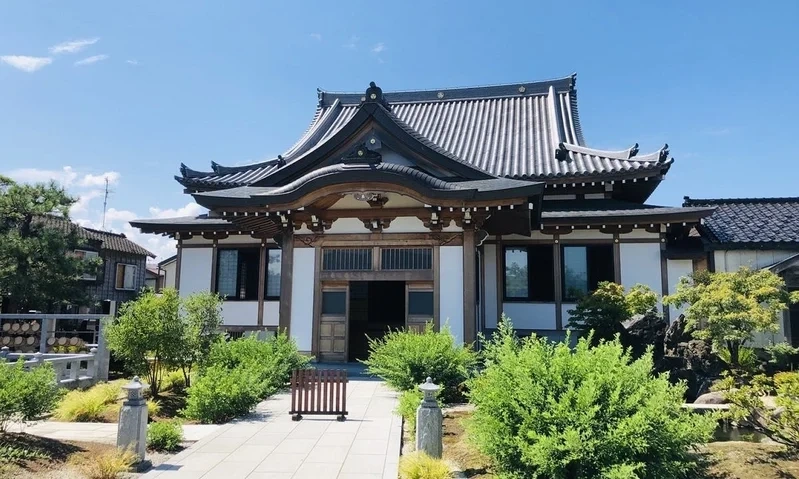 柏崎市 香積寺 のうこつぼ