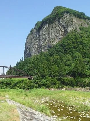 三条市 薬師霊園