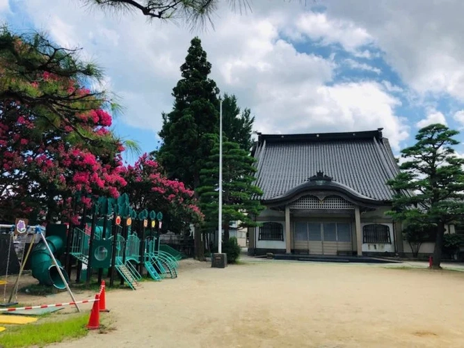 富山市 大法寺 のうこつぼ