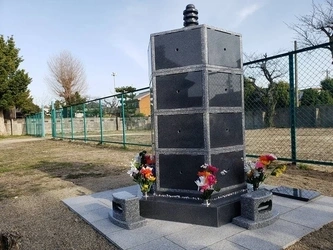 三重県四日市市にある寺院墓地