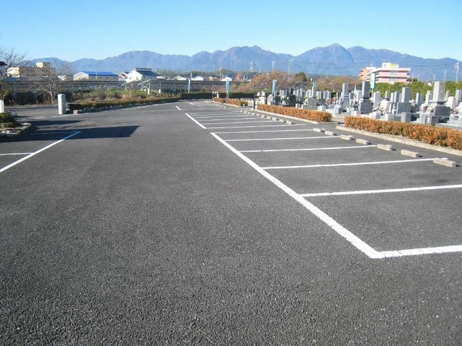 三滝川メモリアルパーク 駐車場