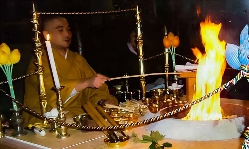 明王寺住職