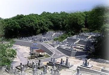 四日市市 常徳寺泊山墓苑