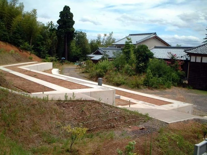 福井市 本覚寺墓地