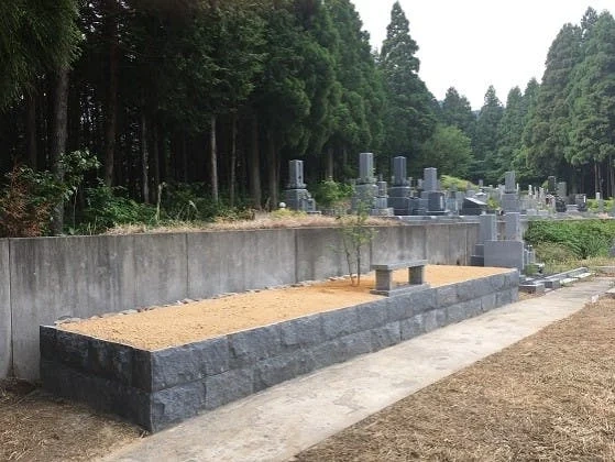 坂井市 高尾公園 樹木葬墓地